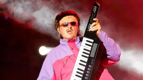 Alt‑Pop Star Oliver Tree Killed in Helicopter Crash over Rio de Janeiro