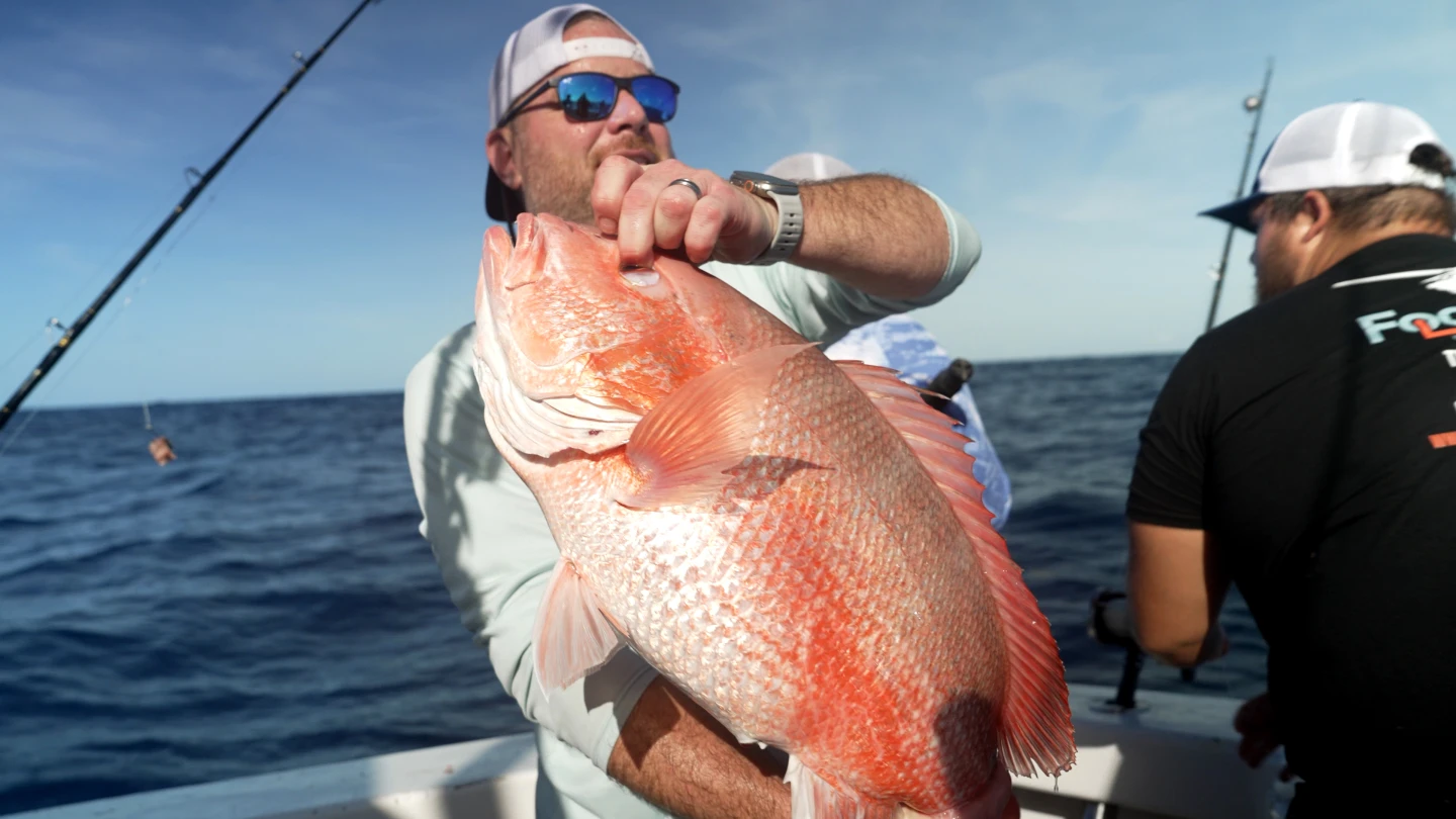 anglereaster: kemp‘s win cut short as snapper season drifts into legal limbo
