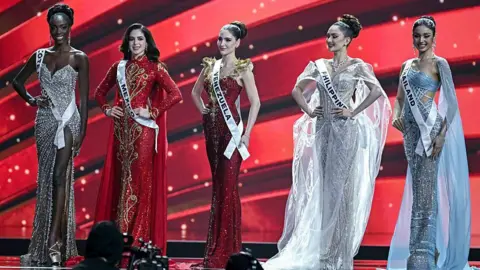 Fatima Bosch of Mexico Crowned Miss Universe Amid Controversy