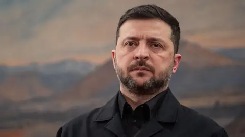 Zelensky to Discuss US Peace Proposal with Trump amid Tensions in Ukraine