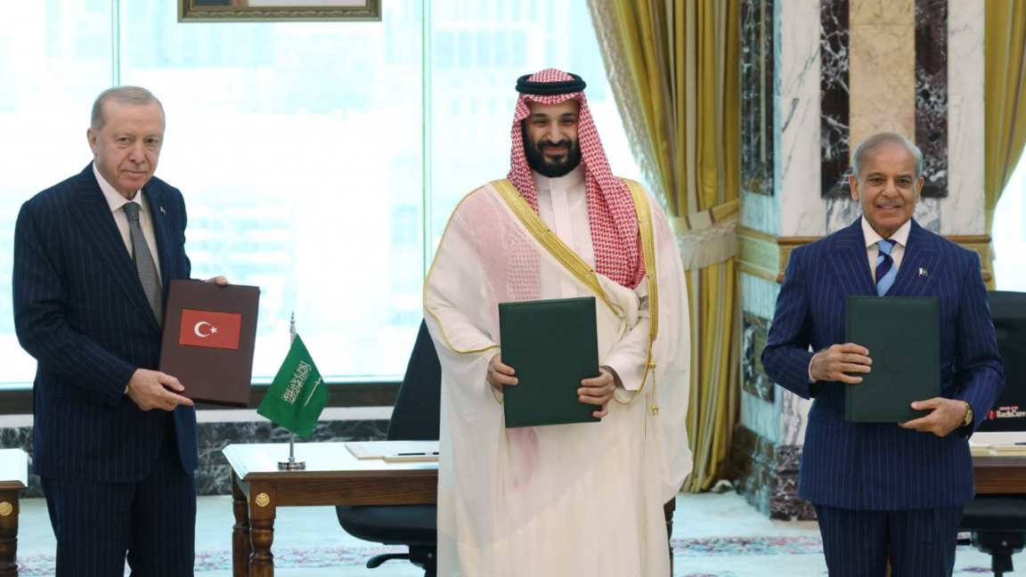 Saudi Arabia, Turkey and Pakistan Sign Trilateral Defence Pact Amid Rising Regional Tensions