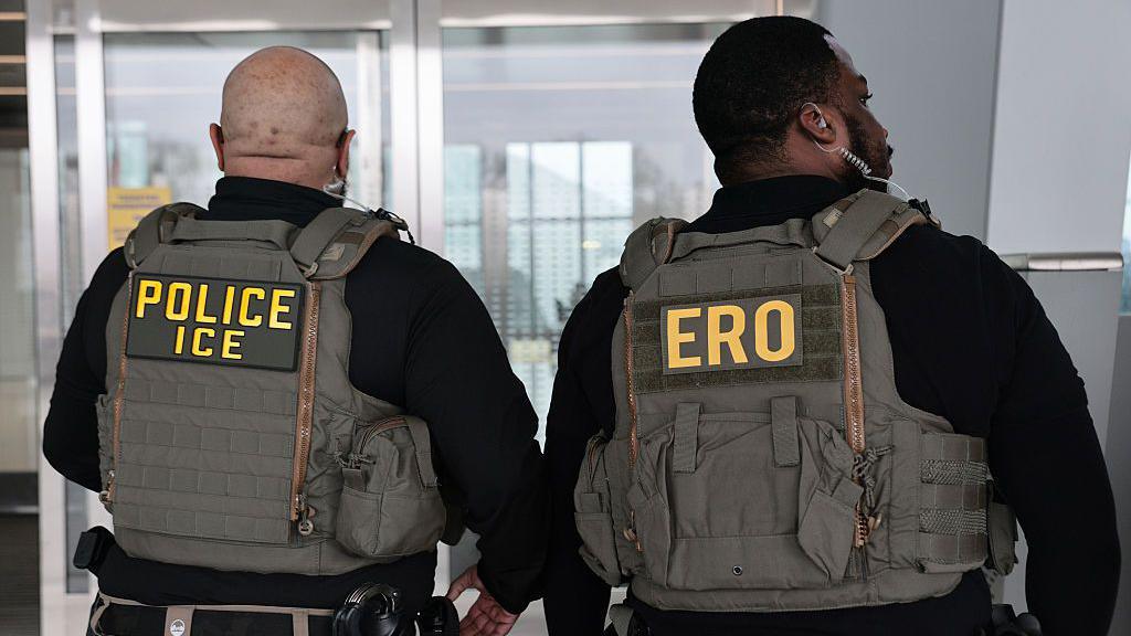 ICE to Outfit Agents With Shocking Gloves Amid Civil‑Rights Concerns