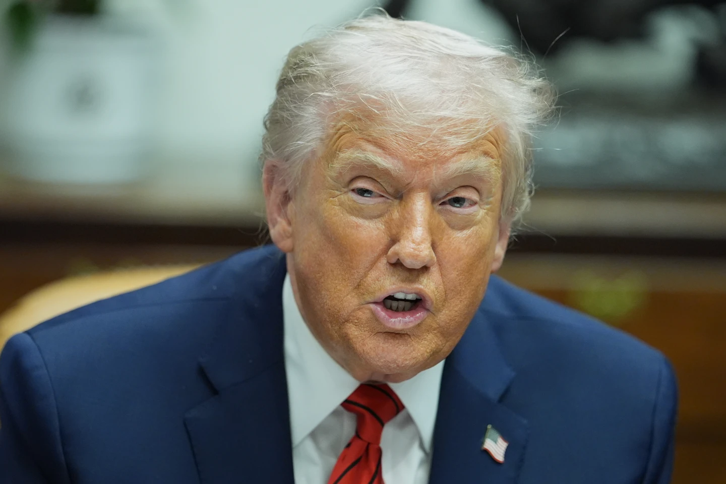 Trump's Approval Ratings on Key Issues Plummet Ahead of Midterms