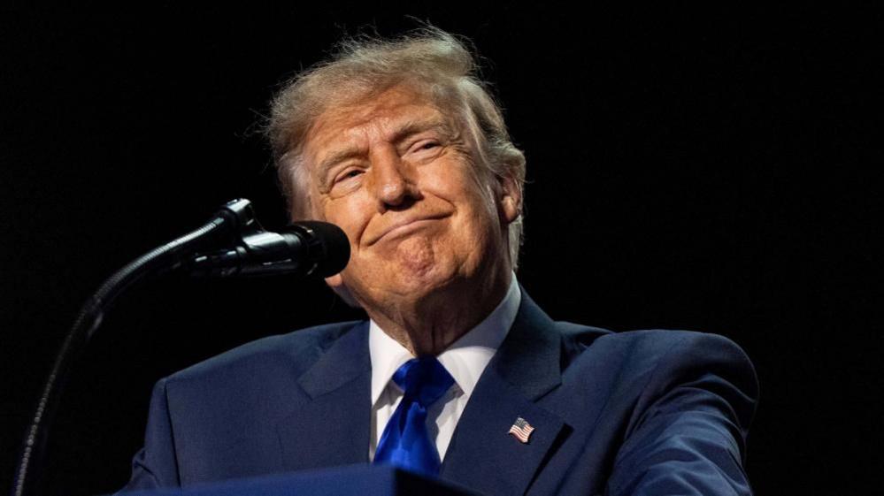 Trump’s $5,000 Promise: What It Means for the 2026 Midterms