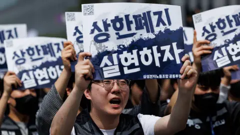 Samsung's Planned Strike Suspended Amid Pay Dispute: What Lies Ahead?