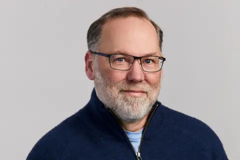 Unexpected Nobel Prize Announcement Disrupts Scientist's Remote Hike