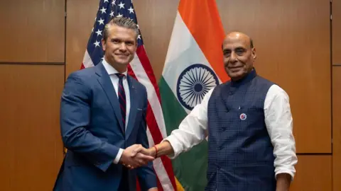 India and US Forge 10-Year Defence Pact Amid Trade Tensions