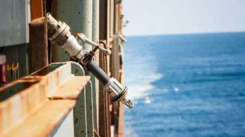 Somali Pirates Attack Vessel with Grenades: Crew Safe