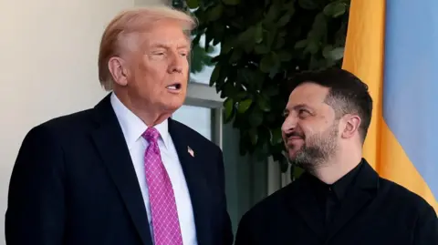 Zelensky Open to Join Trump-Putin Summit in Hungary