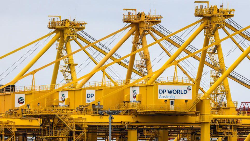 Dock Workers Push 28‑Hour Week as AI Ramps Up at Australian Ports