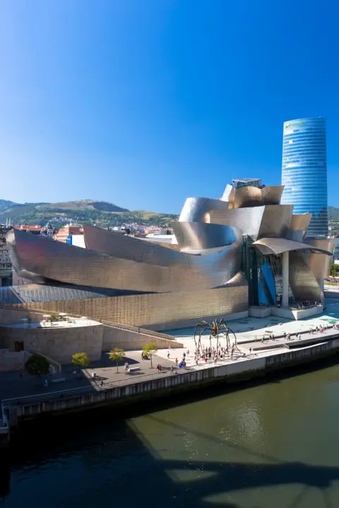 Celebrating Frank Gehry: A Legacy of Architectural Masterpieces