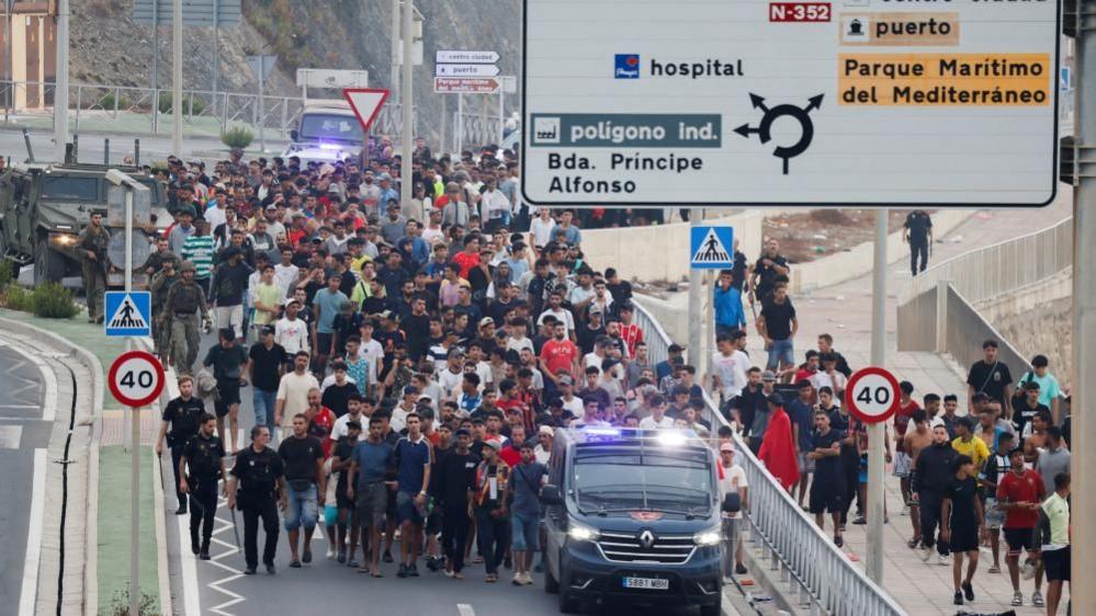 Spain Fights EU Criticism After 60,000 Moroccan Migrants Flood Ceuta
