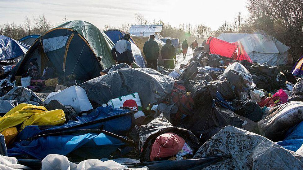 Convicted People Smuggler Lives in UK, Claims Asylum