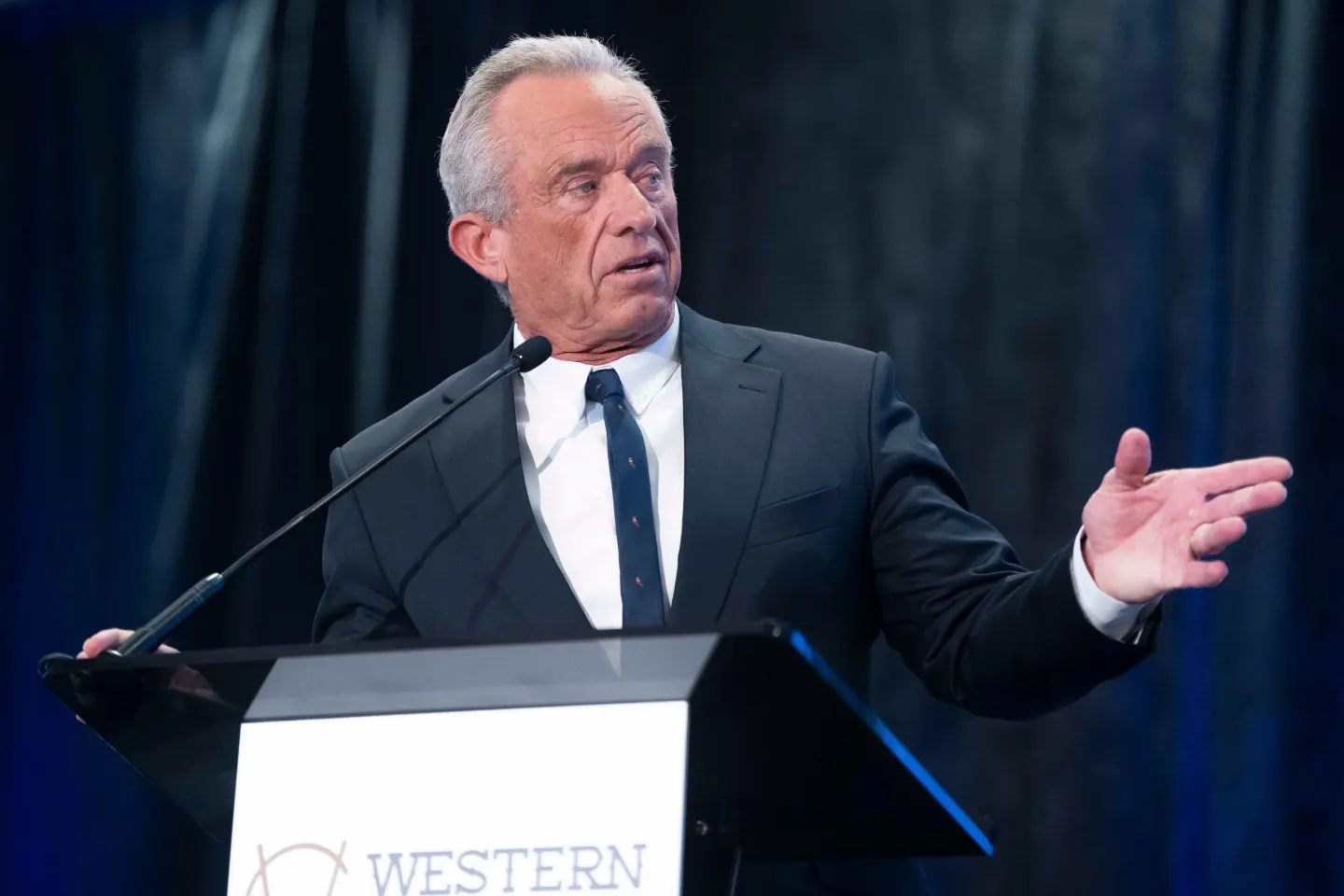 Bipartisan Push for Rapid Release of LIHEAP Funding Amid Winter Season