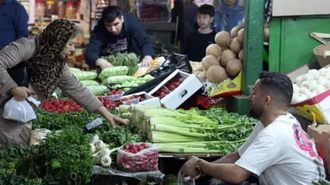 Iran Faces Widespread Job Losses Amid Ongoing Conflict