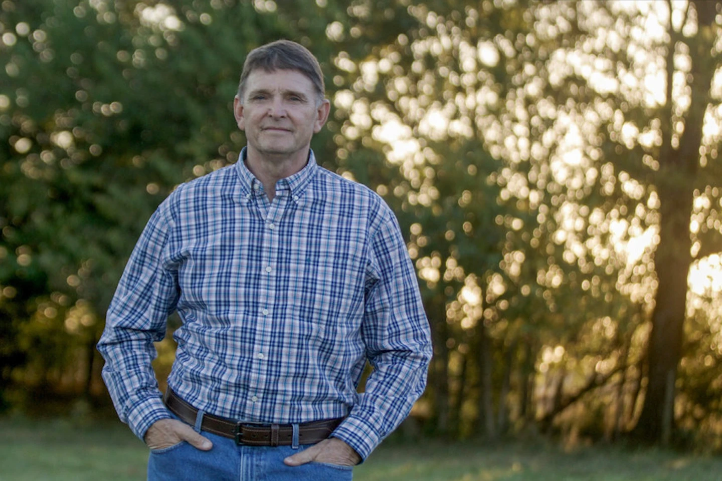 Trump-Backed Candidate Ed Gallrein Challenges Incumbent Massie in Kentucky