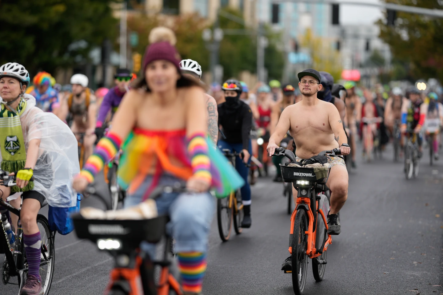 Nude Protest Cyclists Make a Statement in Portland Against Trump Administration