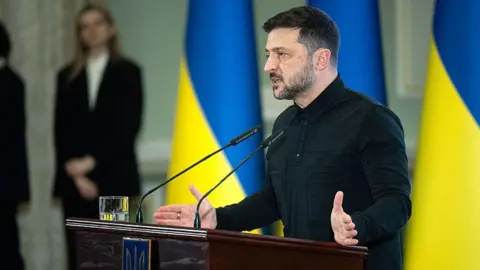 Zelensky Unveils Updated Peace Plan Offering Potential Withdrawal from Eastern Ukraine