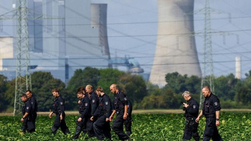 Suspect in Germany Arrested Over Power Grid Sabotage
