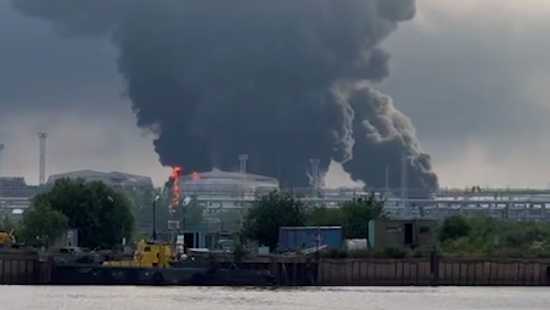 Ukraine Strikes St Petersburg Oil Terminal, Intensifying Russia's Fuel Crisis