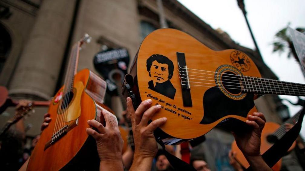 Chile Finally Detains Victor Jara’s Murder Suspect After Decades