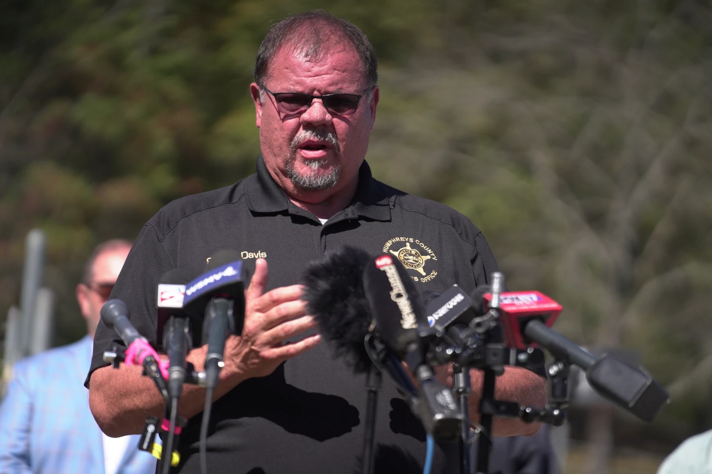 Community Mourns as Authorities Identify Victims of Tennessee Explosives Plant Explosion