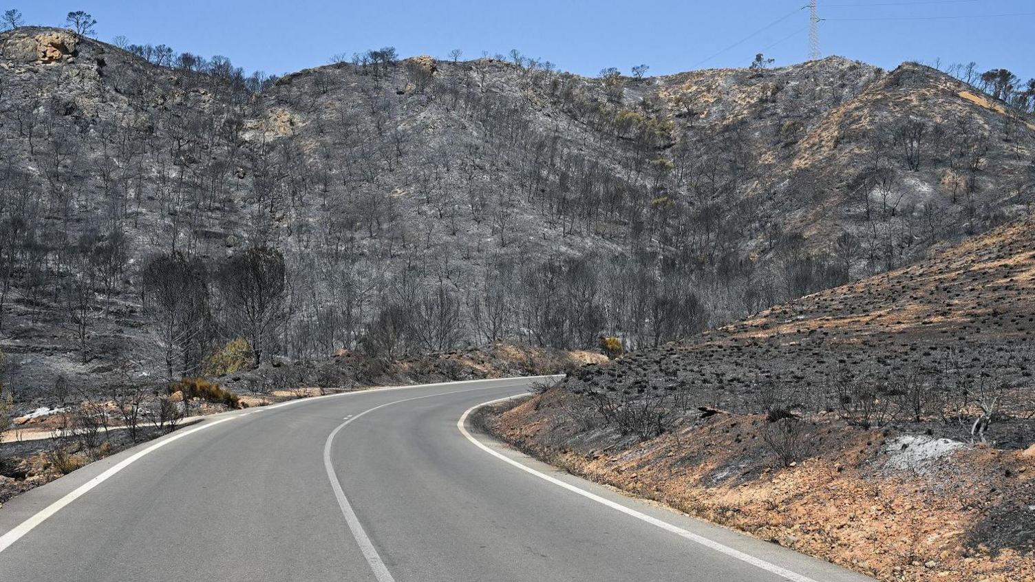 British Couple Rescued from Ravine as Almeria Wildfires Rage
