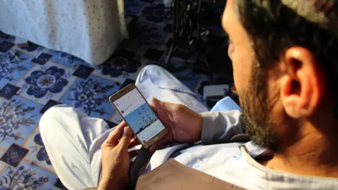 Taliban Imposes New Restrictions on Social Media Access in Afghanistan