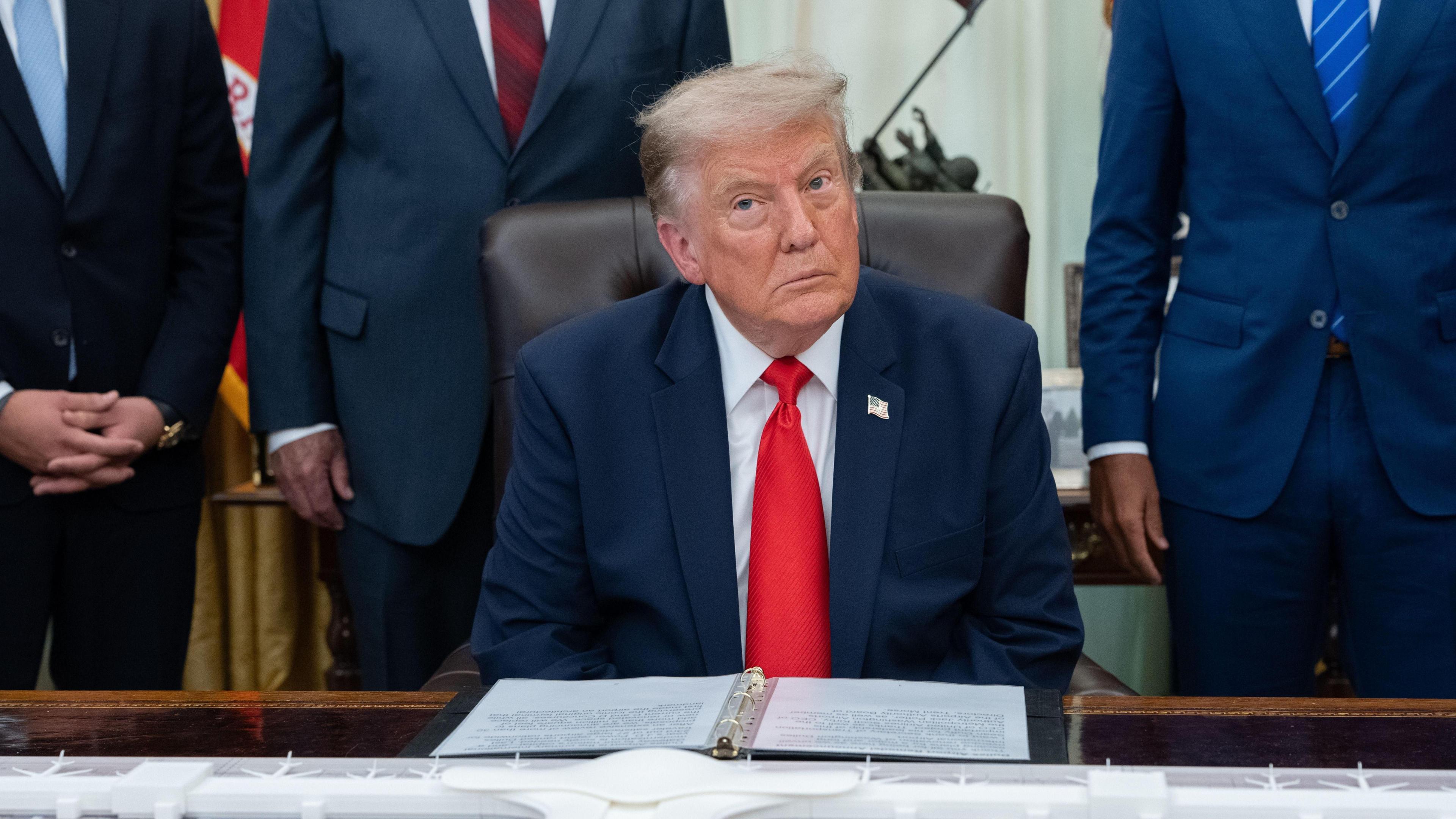 Trump Signals New AI Control Strategy After OpenAI Breaches