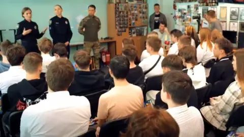 Teenage Saboteurs in Ukraine: Online Recruitment by Russian Agents