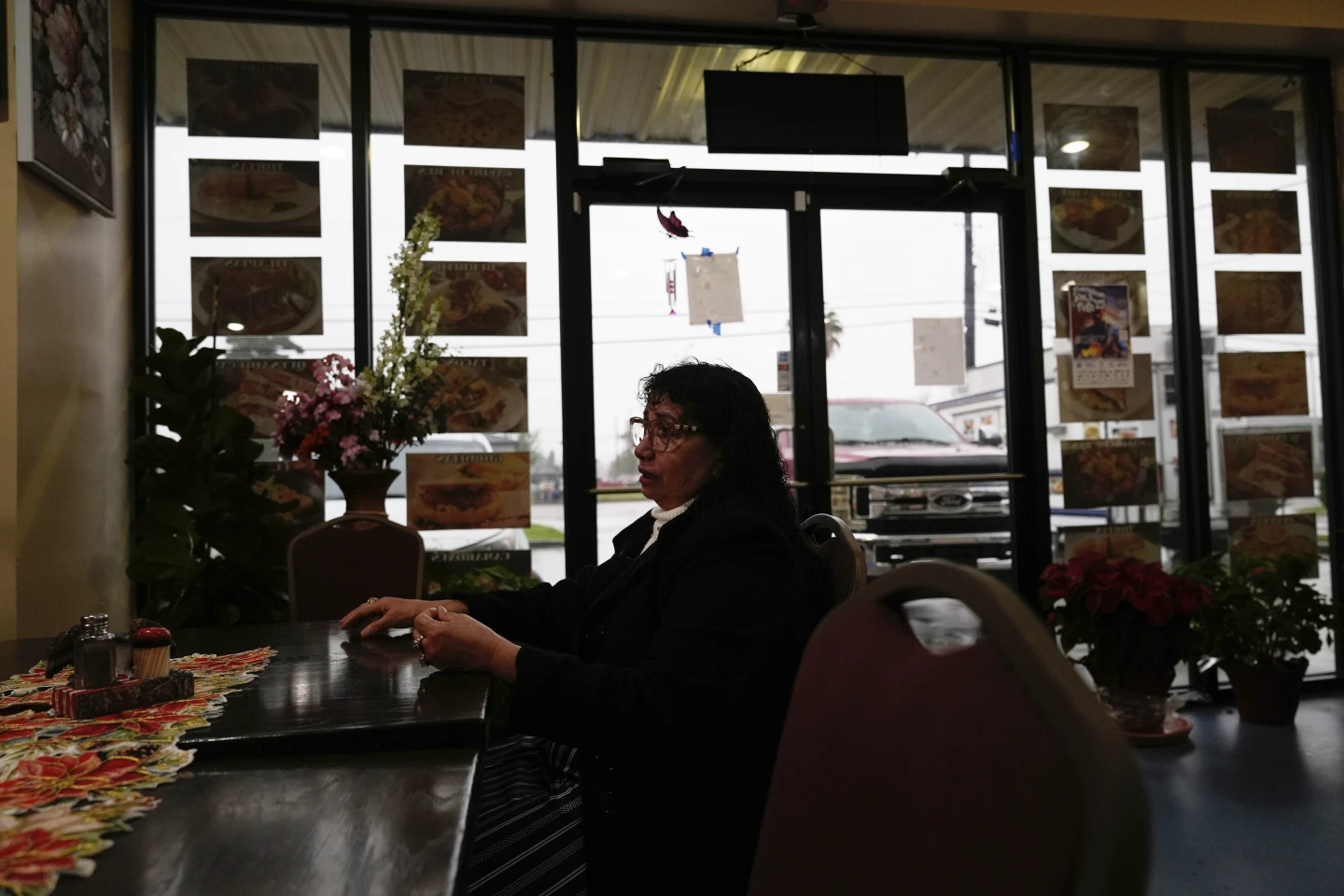 Federal Immigration Crackdown Devastates Hispanic Businesses in Kenner, Louisiana