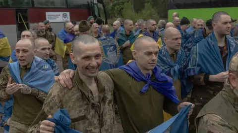 Tragic Death Toll in Kyiv Missile Strike as Prisoner Exchange Takes Place