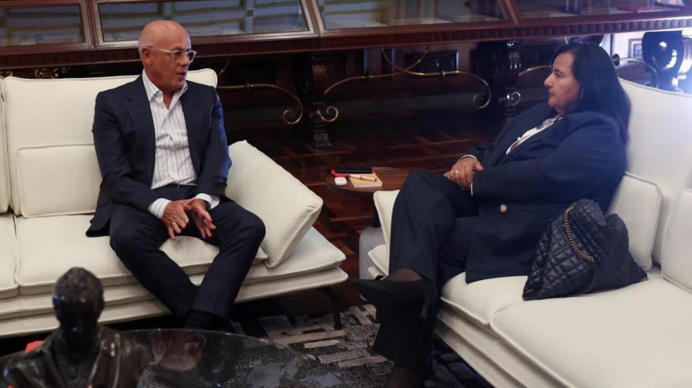 Venezuela’s Interim Government Opens Talks With Opposition After Earthquake