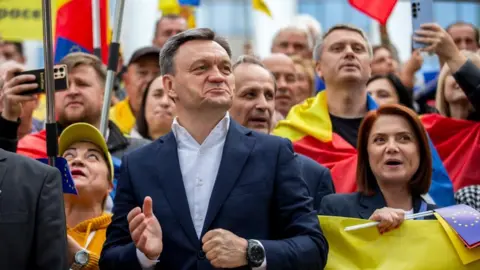 Moldova Faces Pivotal Election Under the Shadow of Russian Influence