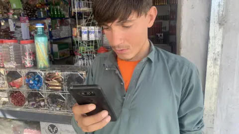 Afghans Celebrate as Internet and Telecom Services are Restored