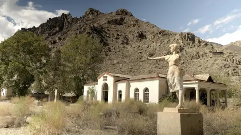 Trump's Proposed Peace Route Faces Challenges Amid Geopolitical Tensions in the Caucasus