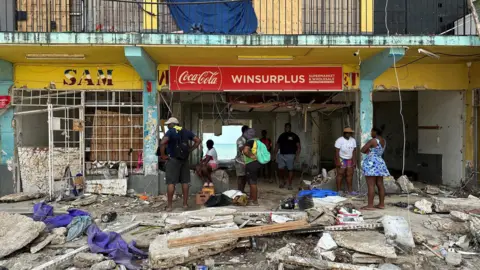 Desperation Hits Jamaica: Food Scavenging Surges Post-Hurricane Melissa