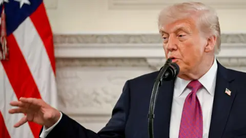 Trump Negotiates Extended Ceasefire to Facilitate Iran Peace Talks