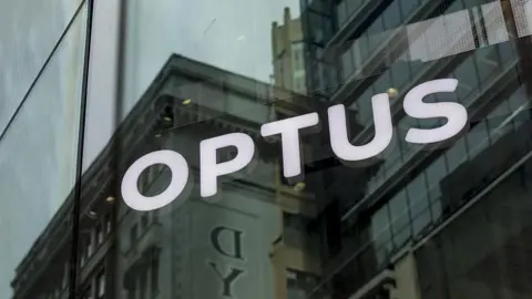 Optus Faces Backlash After Miscommunication During Fatal Telecom Outage