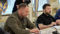 Crackdown on Corruption: Ukraine's Anti-Corruption Agents Raid Yermak's Home