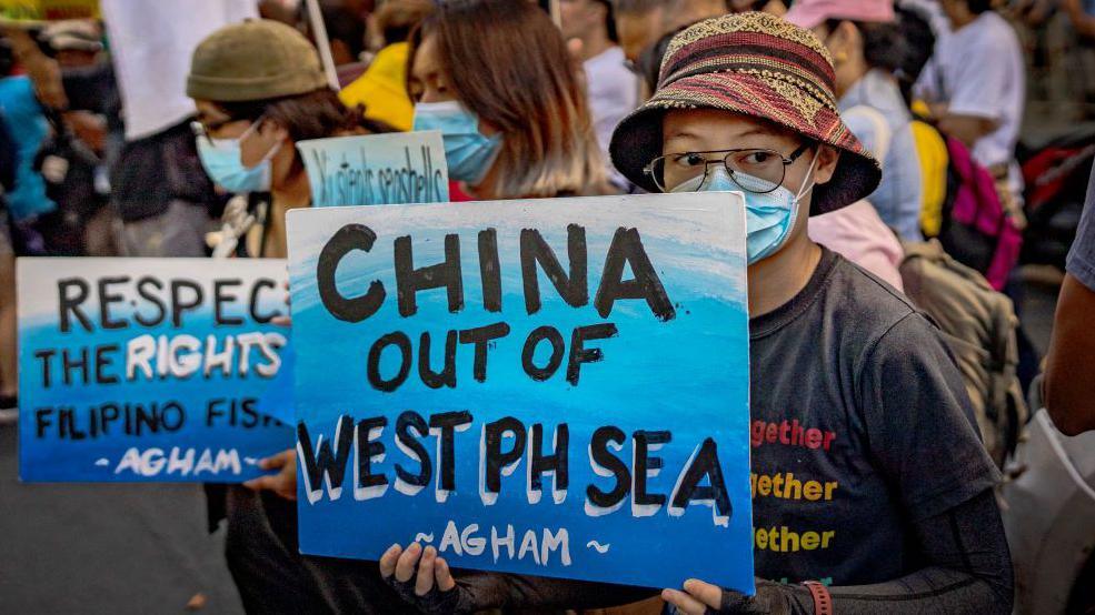 Philippines Condemns China’s AI Monkey Video as Racist Propaganda