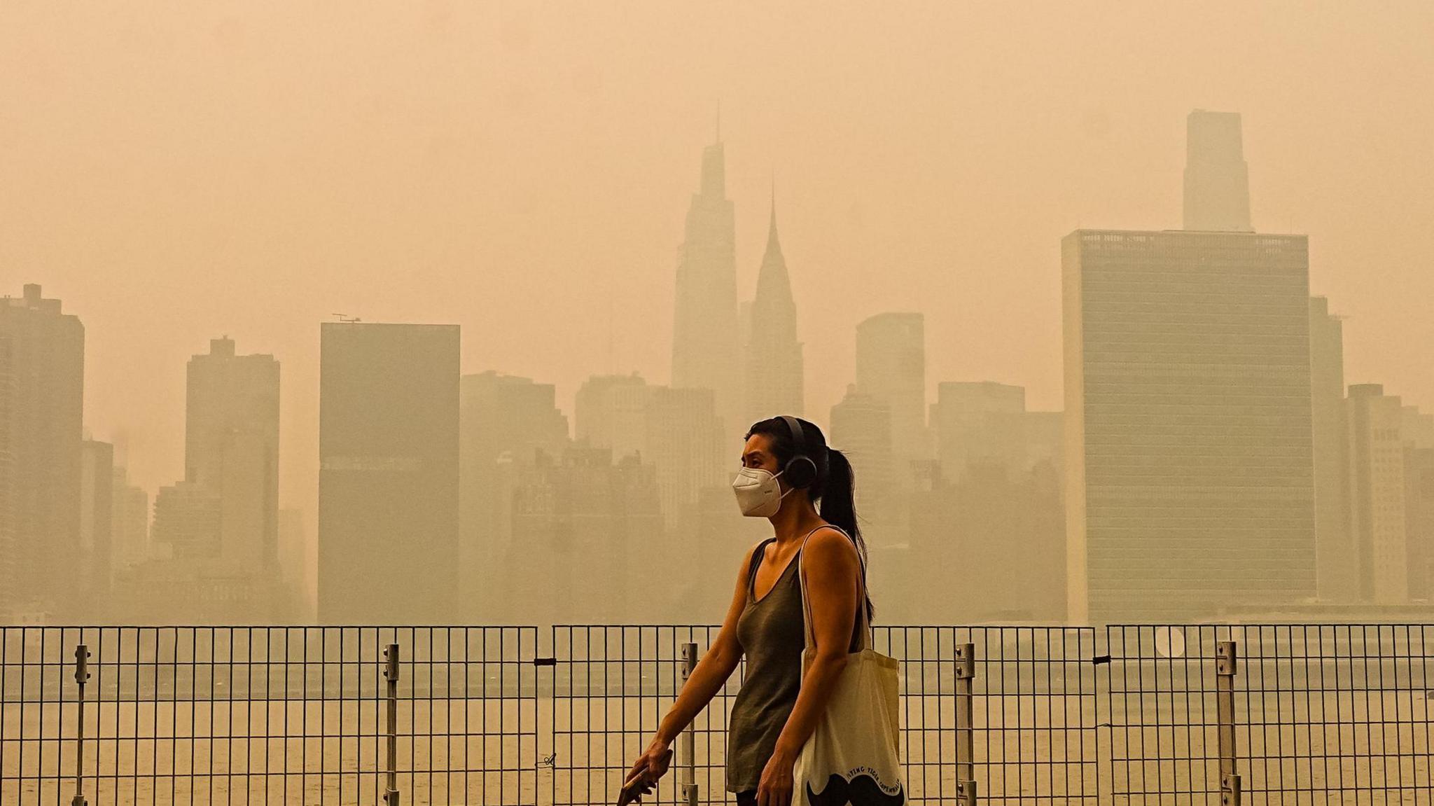 Trump Threatens Tariffs on Canada as Wildfire Smoke Blanket U.S. Cities