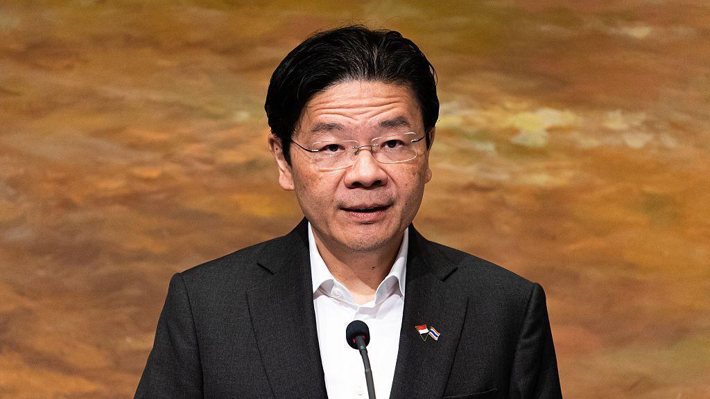 Singapore’s Prime Minister to See $1 Million Pay Increase – A Move That Sparks Debate Over Wealth and Fairness