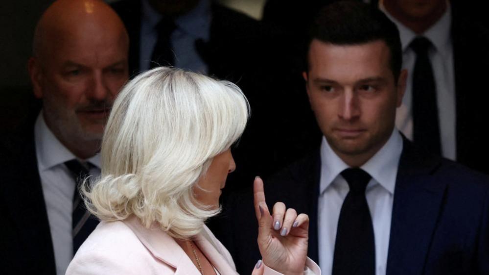 Le Pen defiant after conviction – vows to run for president