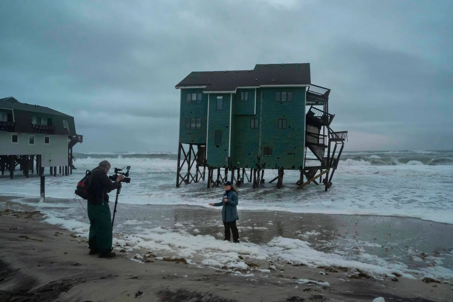 Severe Nor’easter Strikes East Coast, New Jersey Declares State of Emergency