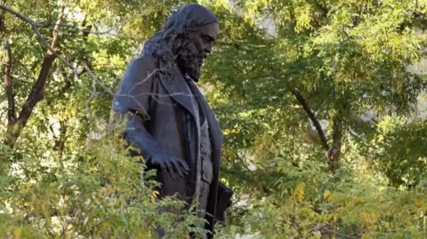 Controversial Confederate Statue of Albert Pike Reinstalled in Washington Amid Protests